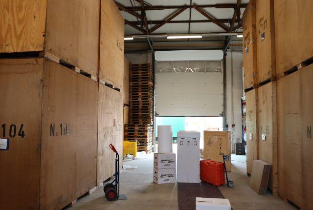 Selfstorage und Umzugslager in {XXX}